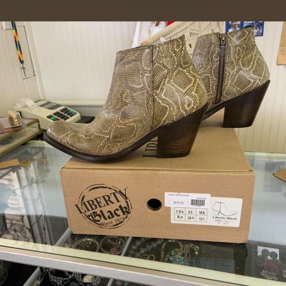 LIBERTY Black Textured Ankle Boots in Brown